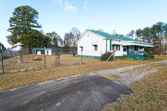 2+ Acres of Prime Land- High Traffic Area near Lake Keowee photo 13