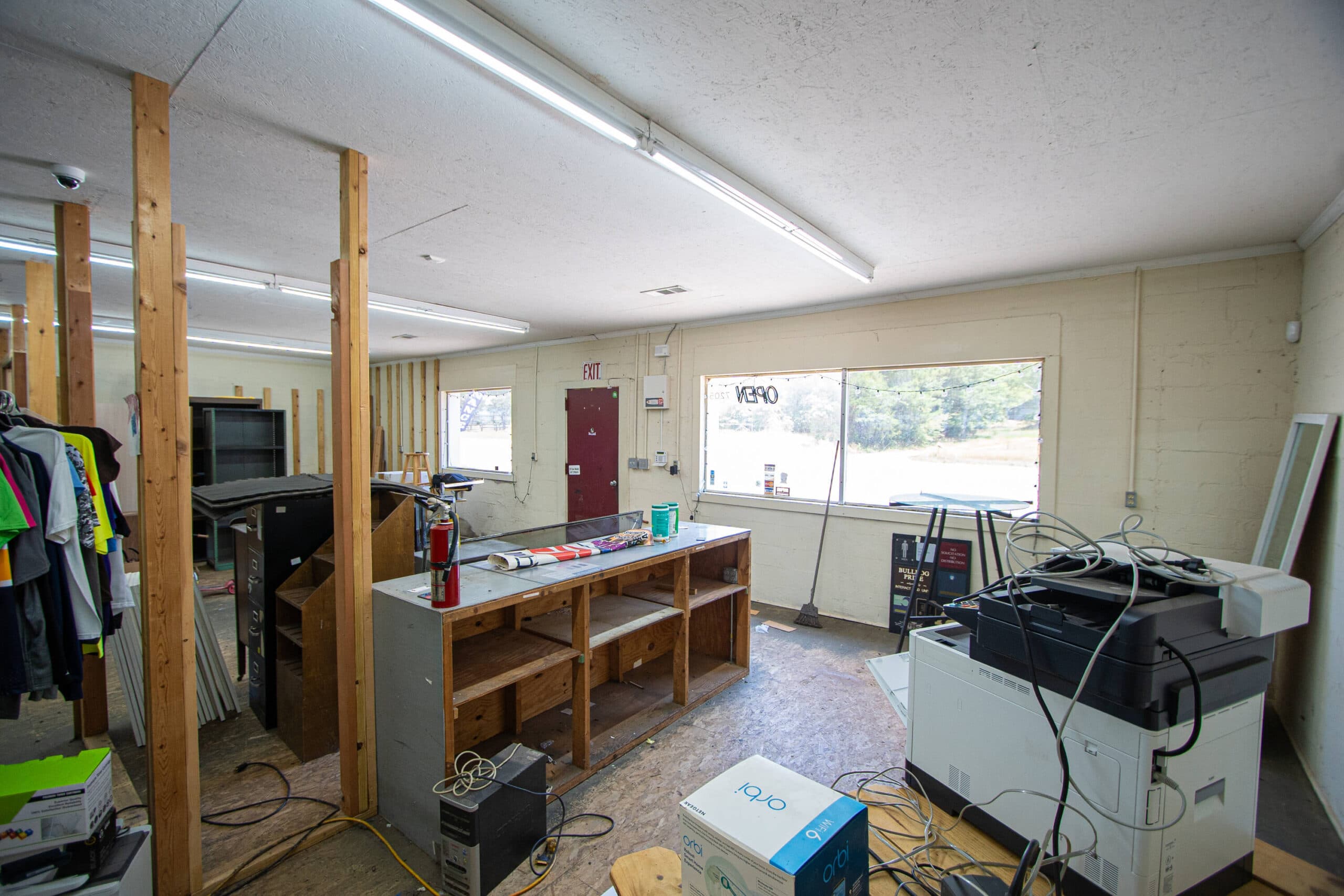 Flex Space- 3,600 SQ FT- HWY 76- Pendleton photo 5