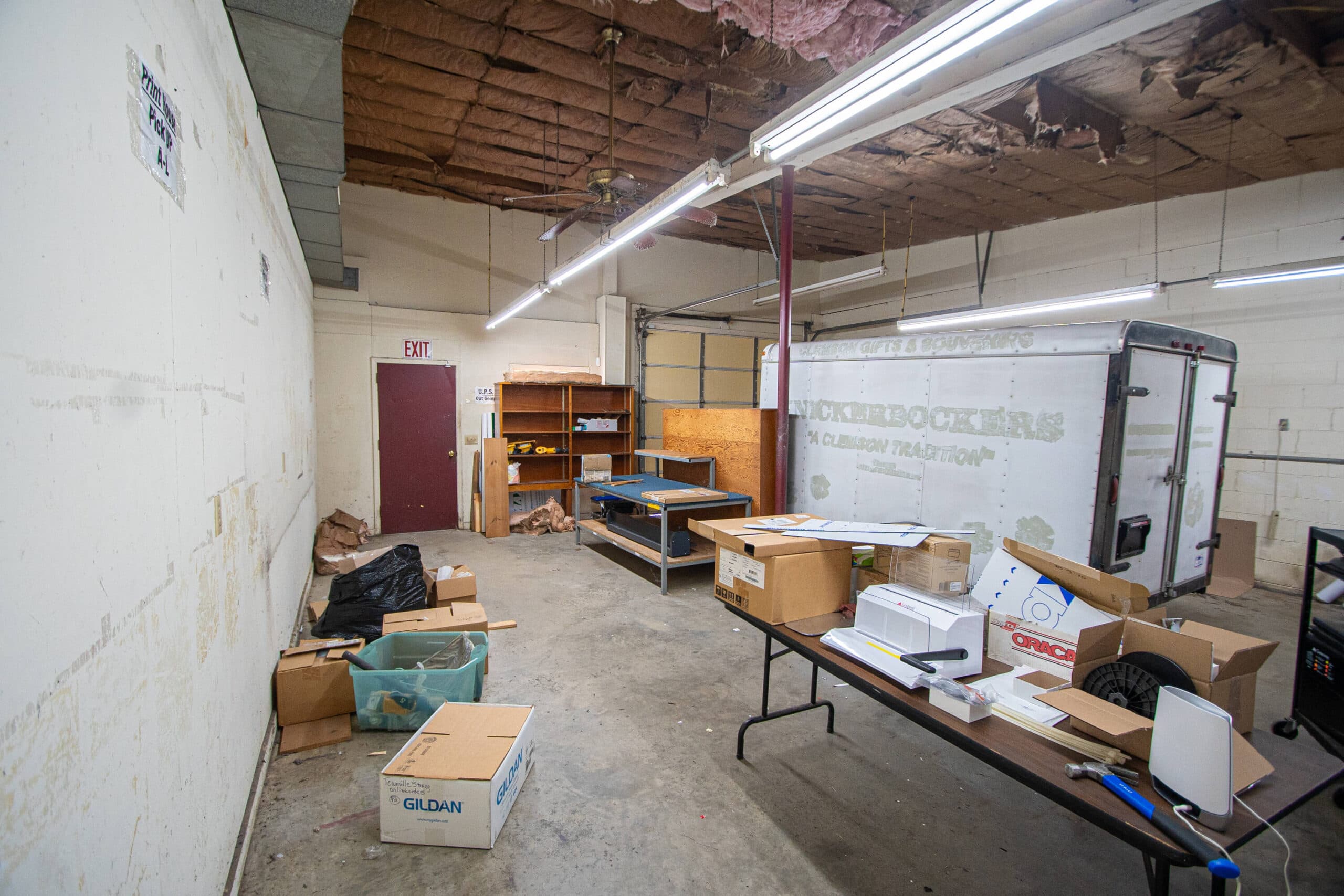Flex Space- 3,600 SQ FT- HWY 76- Pendleton photo 9