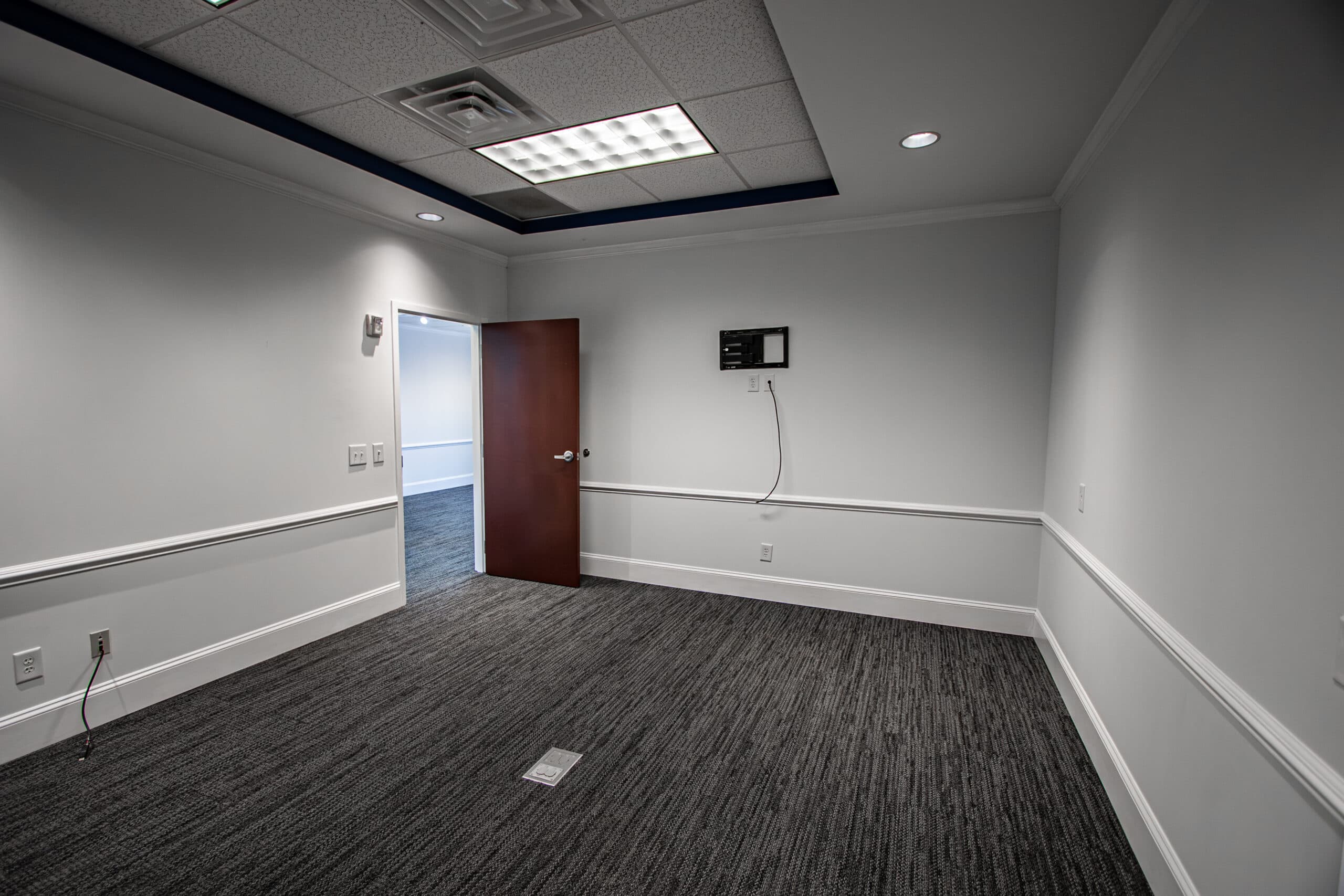 Office Suite in Clemson- 1,642 SQ FT- off HWY 123! photo 13