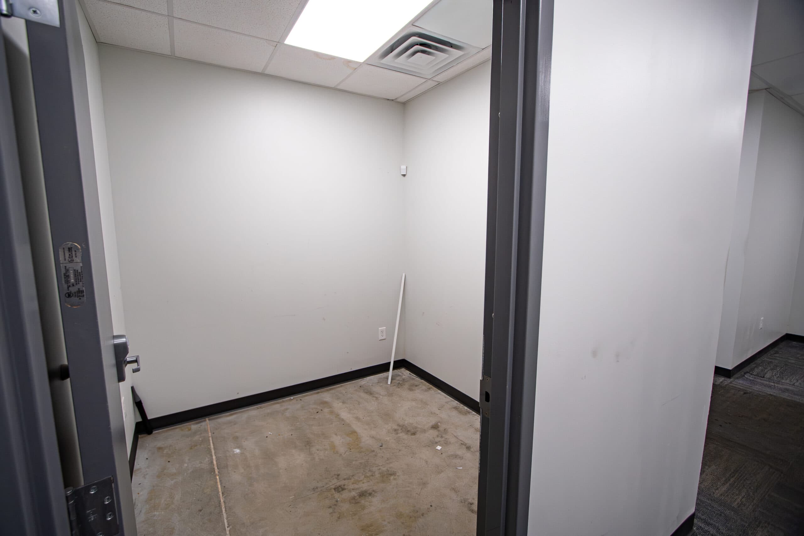Prime Retail Space For Lease- Pickens- Heavy Traffic photo 12