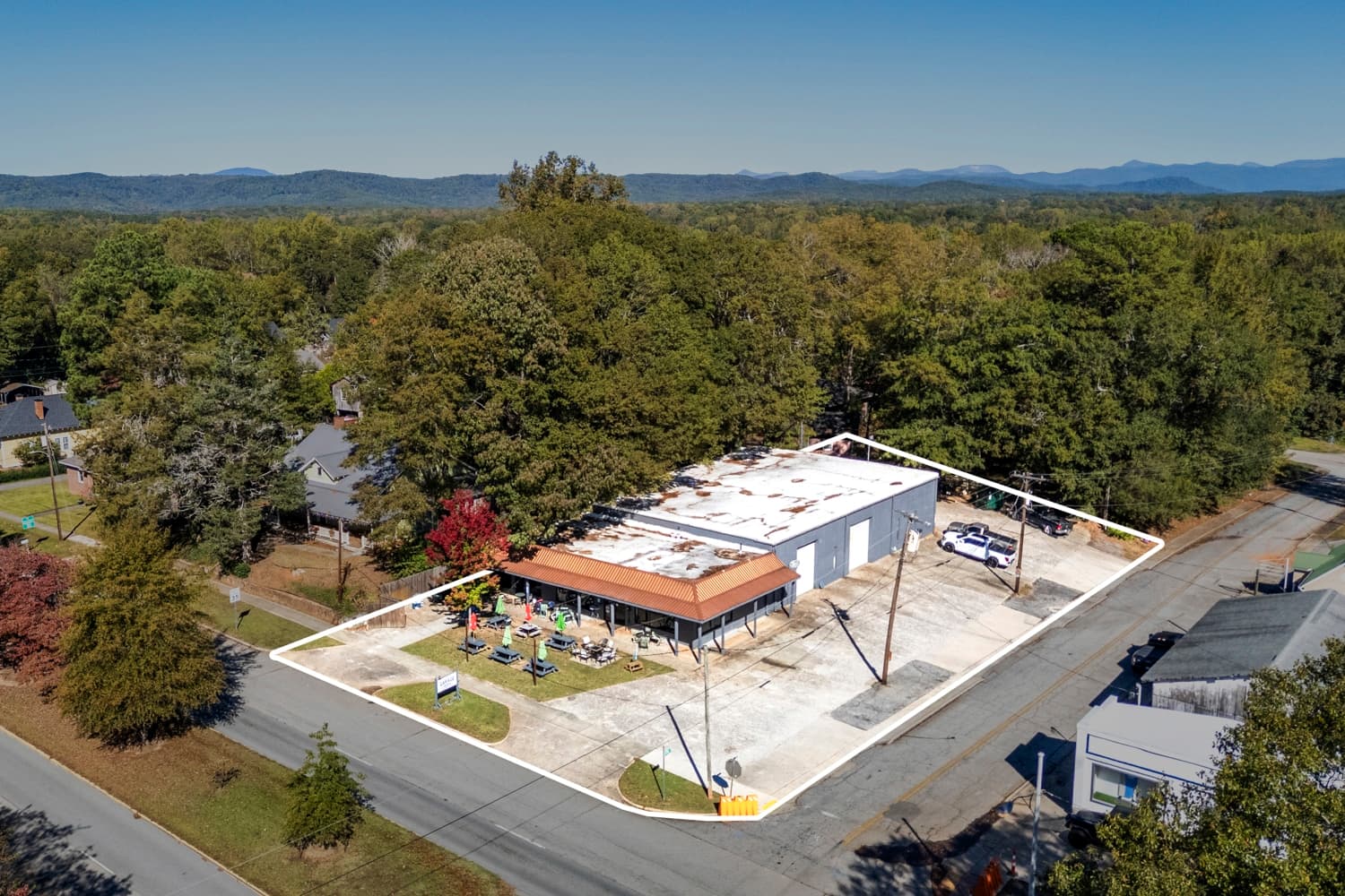 Mixed Use Building- Walhalla- Leases in Place photo 3