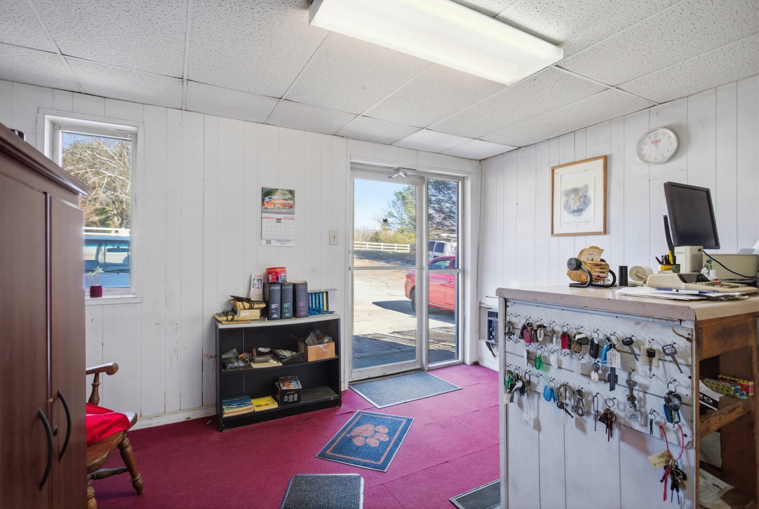 2,400 SQ FT Bldg- Central, Near Clemson photo 12