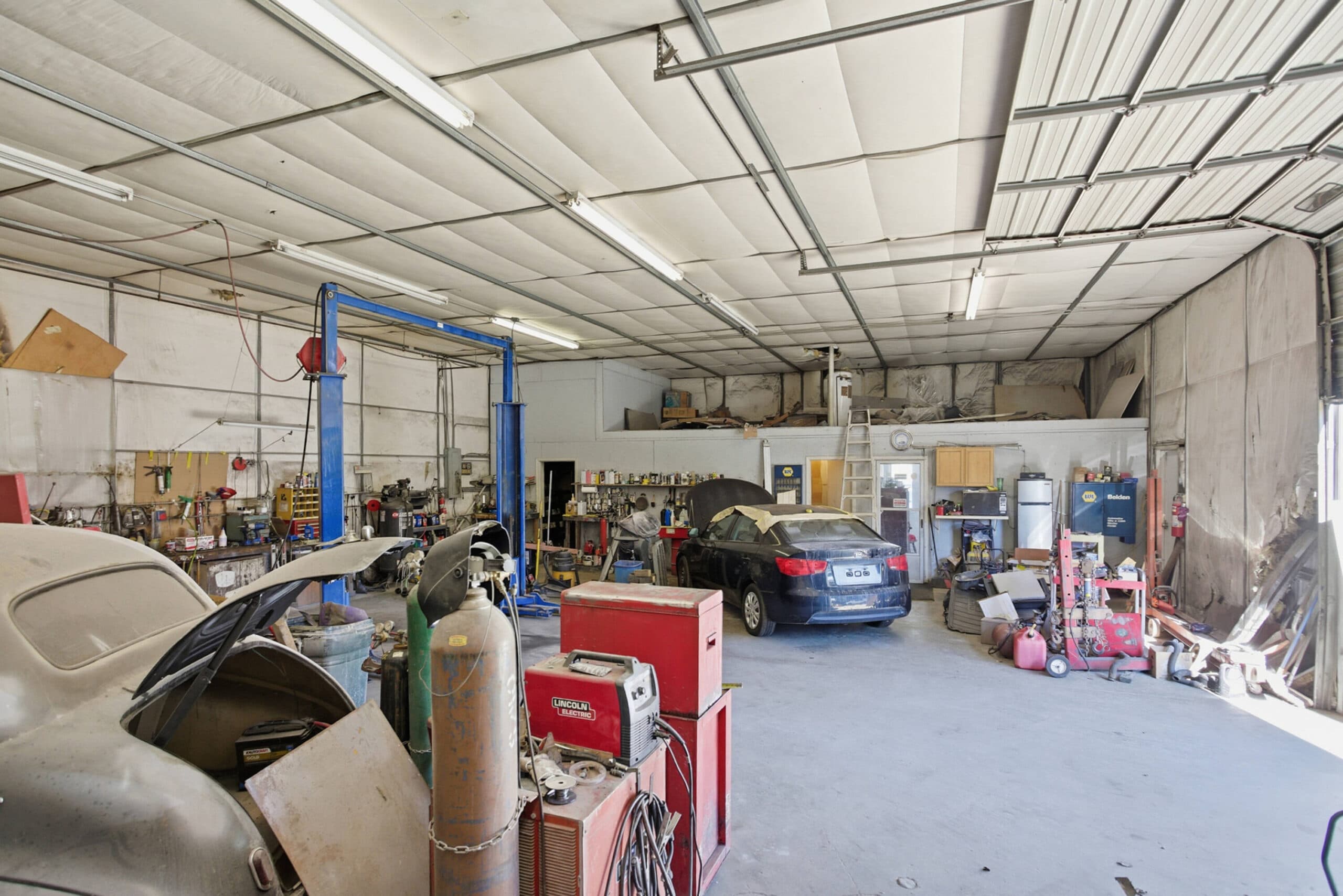2,400 SQ FT Bldg- Central, Near Clemson photo 9