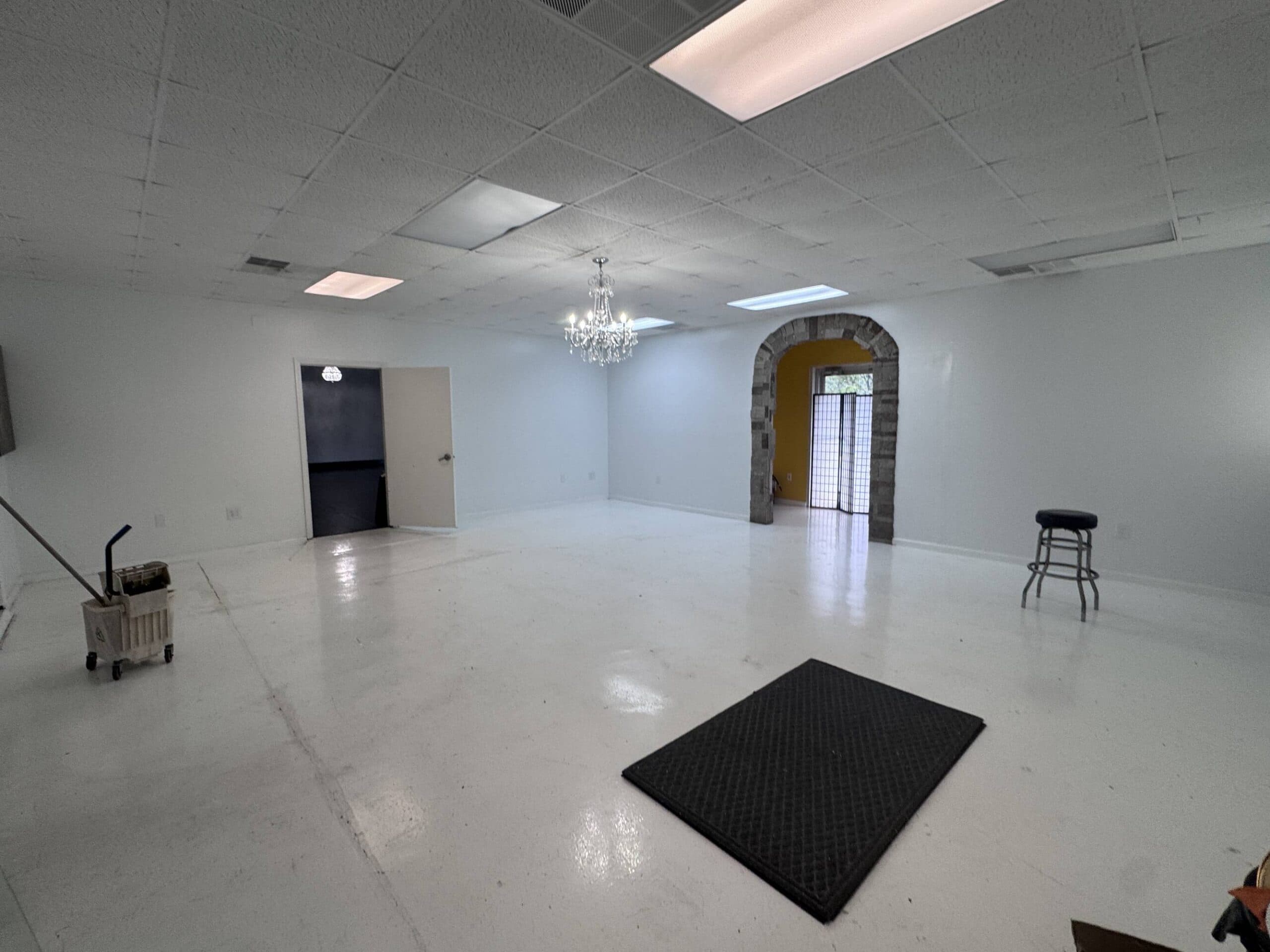 3,200 SQ FT Flex Space Near HWY 76- I-85- Pendleton photo 8