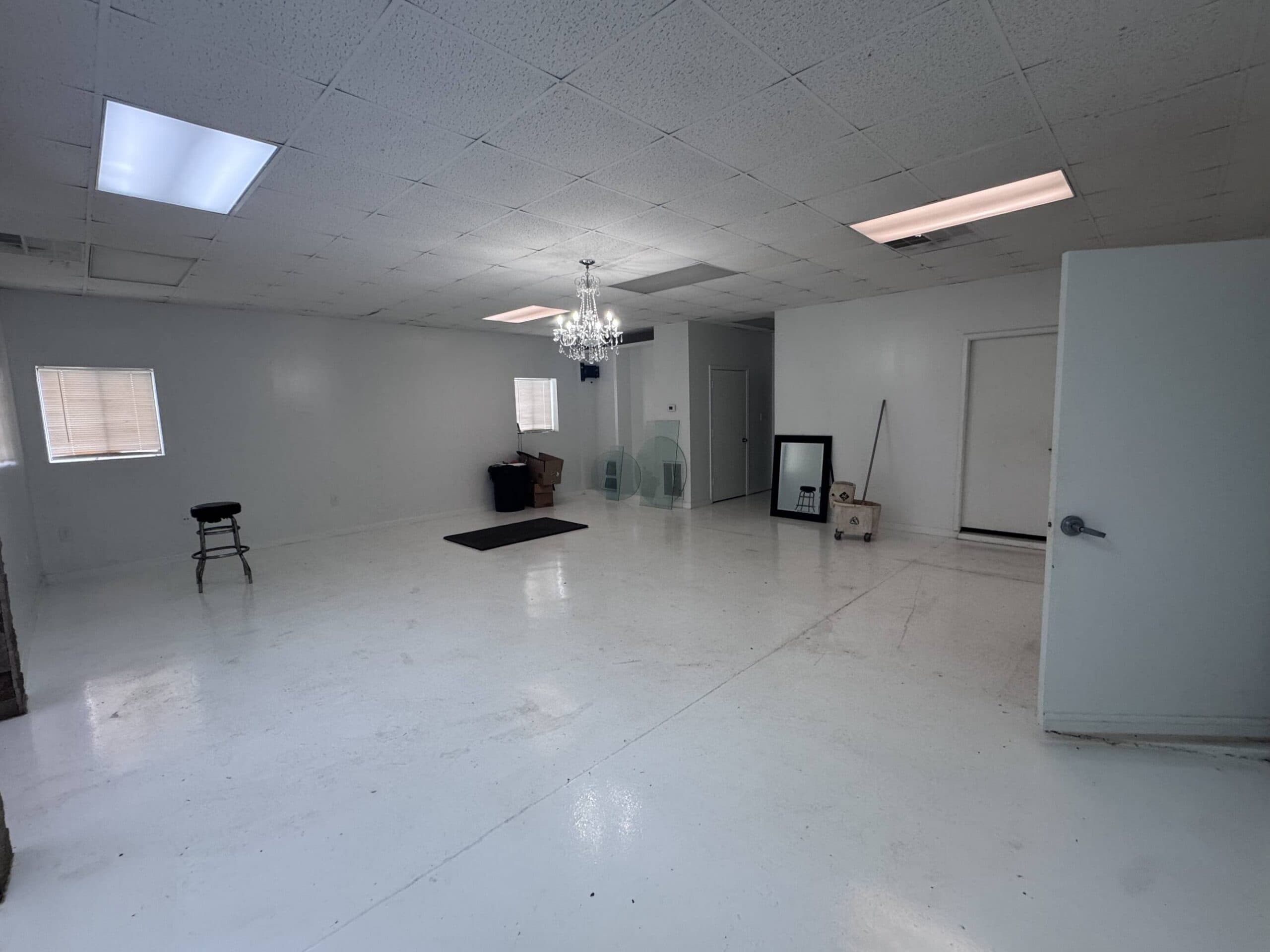 3,200 SQ FT Flex Space Near HWY 76- I-85- Pendleton photo 9